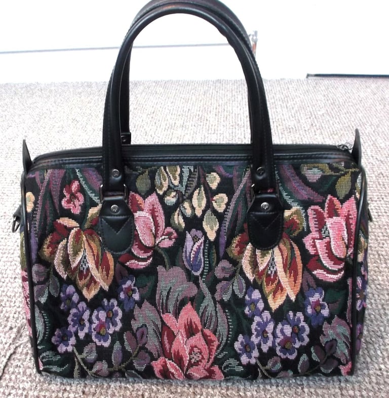 Large Jane Shilton Vintage Tapestry Suitcase with Matching Holdall