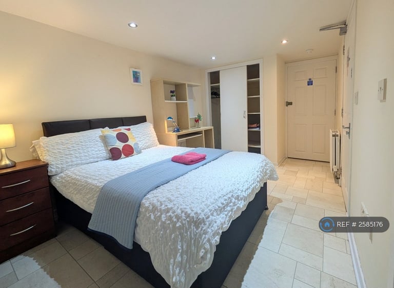 1 bedroom in Queen Street, Dumfries, DG1 (#2585176)