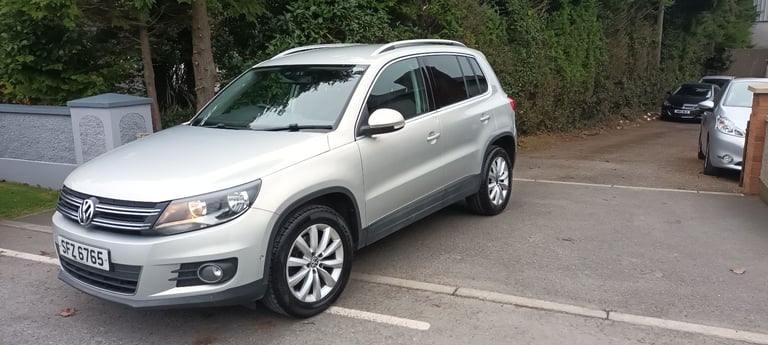 Volkswagen, TIGUAN, Estate, 2014, Manual, 1968 (cc), 5 doors