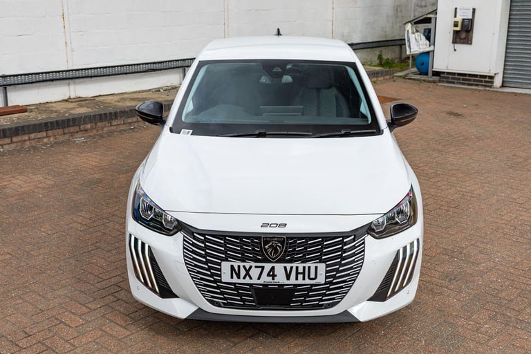 2024 Peugeot 208 1.2 PureTech MHEV Allure Hatchback 5dr Petrol Hybrid e-DSC Euro 6 (s/s) (10 HATC...