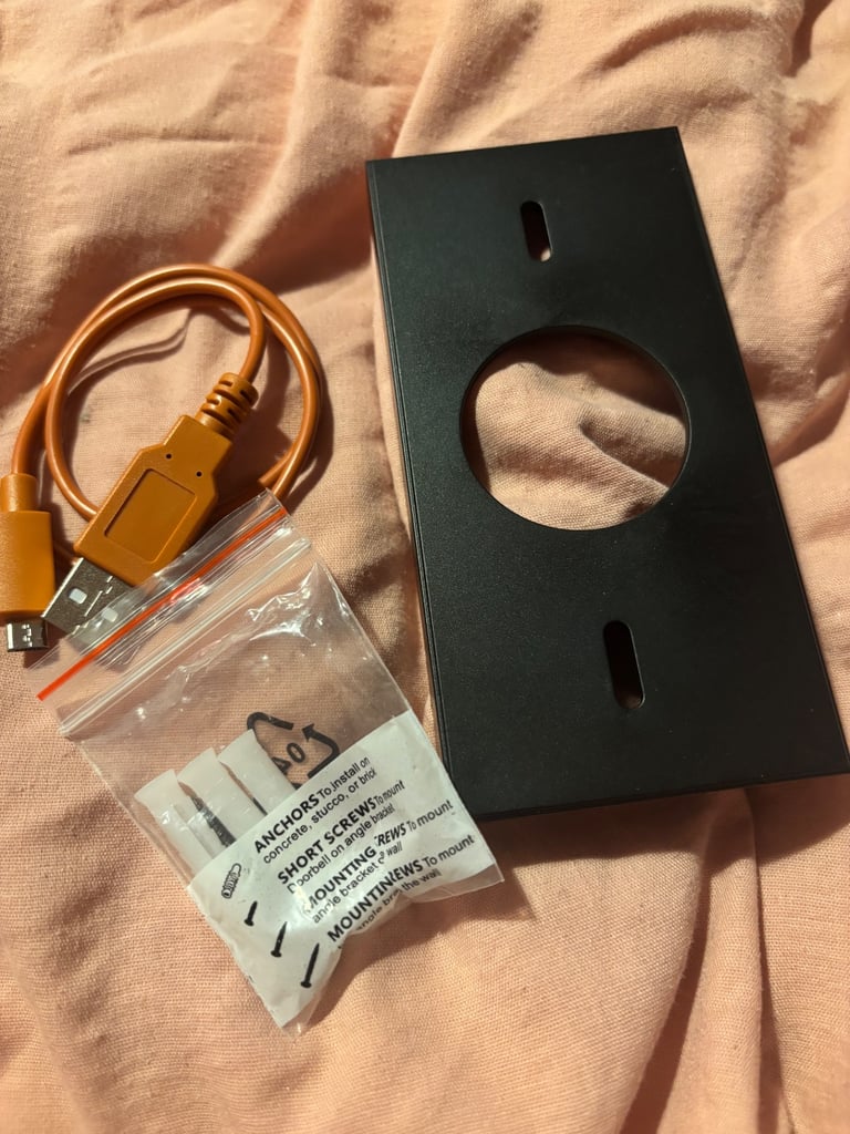 Ring door bell 