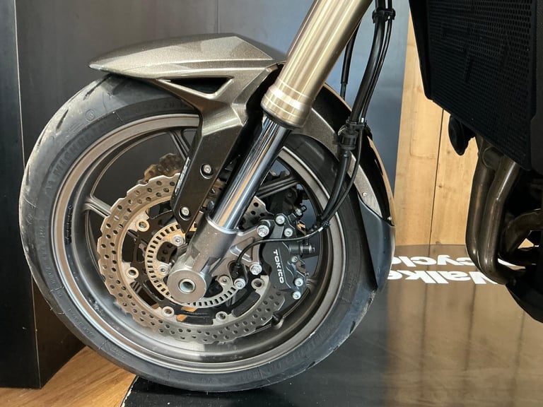 Kawasaki Versys 1000 Tourer 2012. Three Boxes! Extras! FREE UK DELIVERY! 