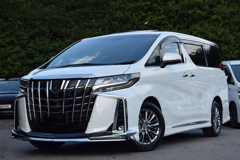 image for 2020 TOYOTA ALPHARD 3.5 V6 EXECUTIVE LOUNGE S PETROL FULLY LOADED MOONROOF FSH