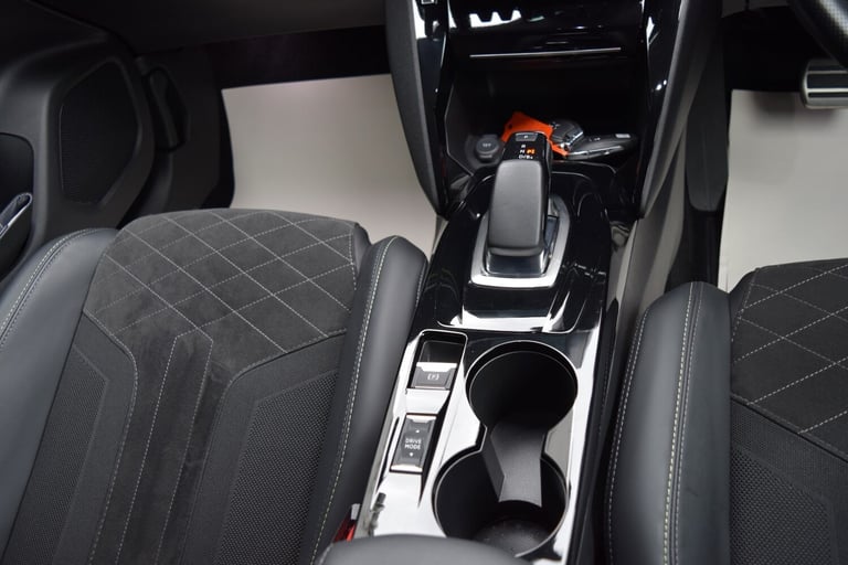 2022 Peugeot 2008 100kW GT Premium 50kWh 5dr Auto HATCHBACK Electric Automatic