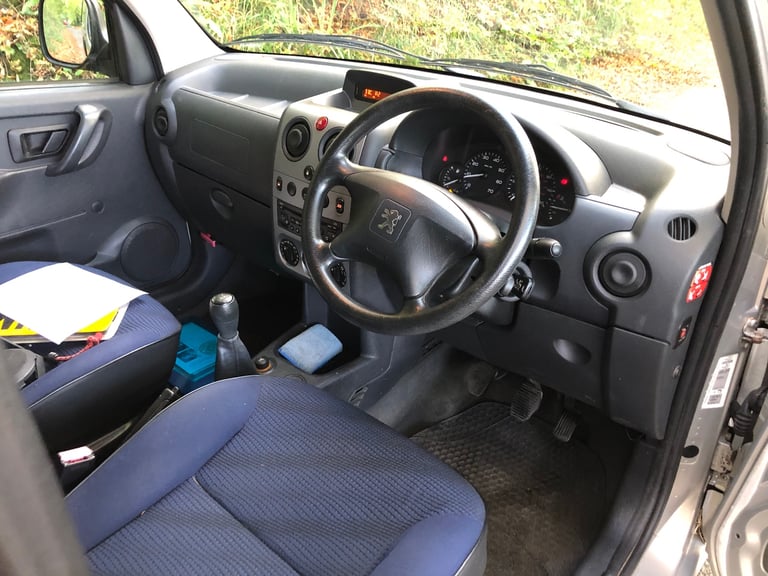 Peugeot, PARTNER ORIGIN COMBI, MPV, 2010, Manual, 1360 (cc), 5 doors