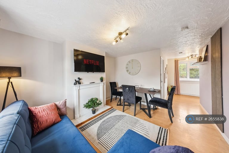 3 bedroom house in Brempsons, Basildon, SS14 (3 bed) (#2655838)