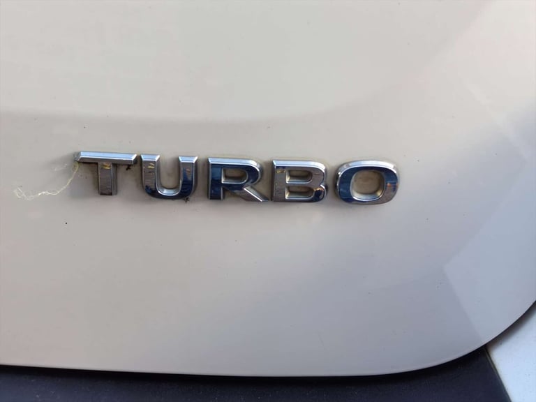 2015 Vauxhall Mokka 1.4 Mokka SE T Auto 5dr SUV Petrol Automatic