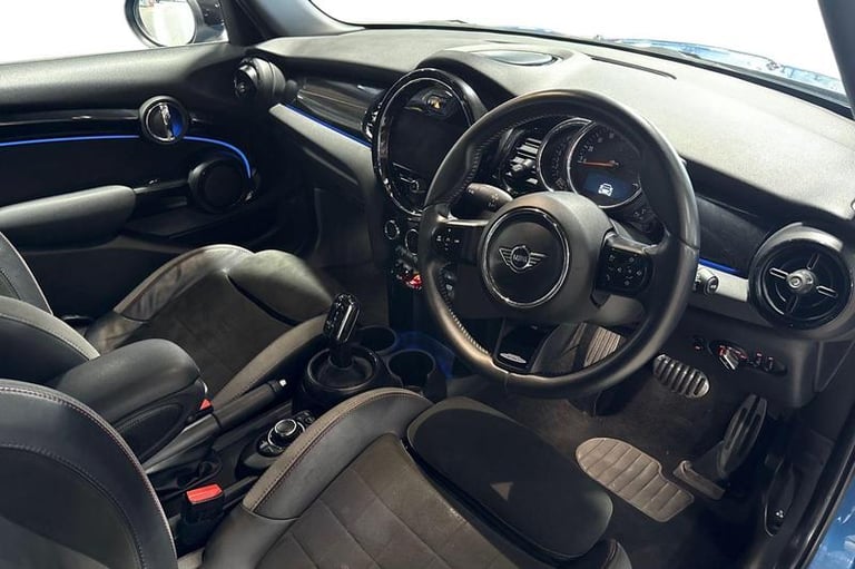 2022 MINI Hatch 1.5 Cooper Sport 5dr Auto HATCHBACK PETROL Automatic