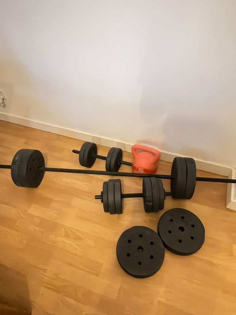 image for Adjustable Dumbell & Barbell Set + 6kg Kettlebell - Good condition