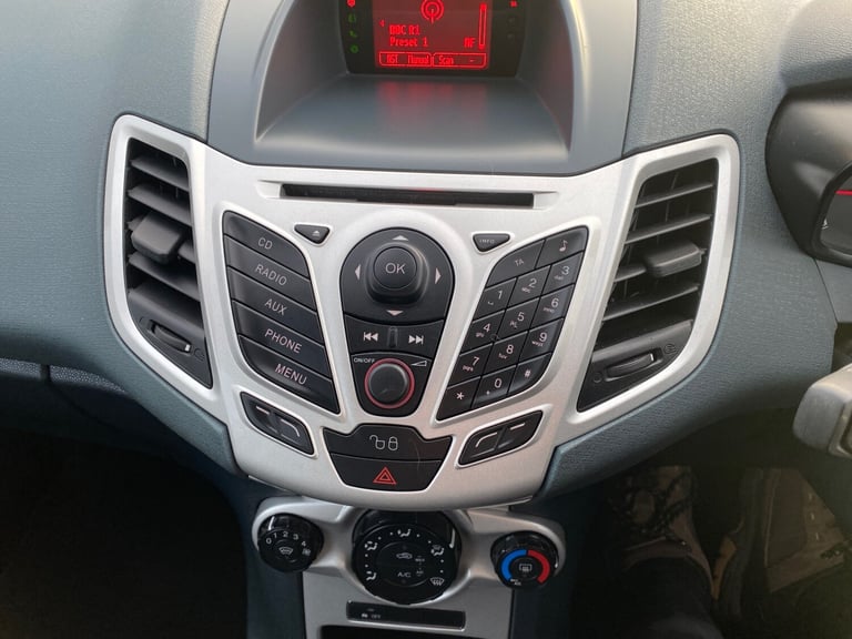 2011 Ford Fiesta 1.6 TDCi 95 Sport Van CAR DERIVED VAN Diesel Manual