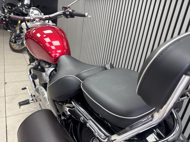 2021 Triumph BONNEVILLE SPEEDMASTER 1200cc bobber cruiser adventure