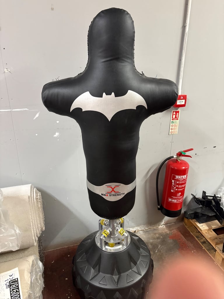 image for Punch bag body on base max strength 