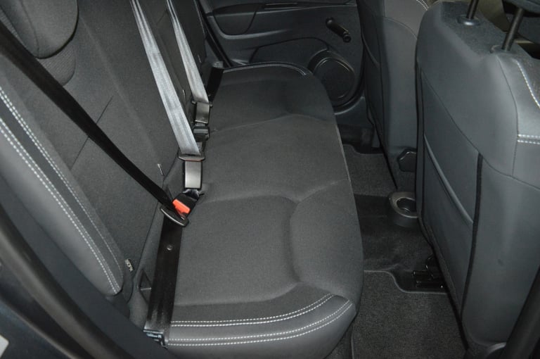 2018 Renault Clio 1.5 dCi 90 Play LOW MILEAGE + ONE OWNER + ULEZ COMPLIANT Hatchback Diesel Manual