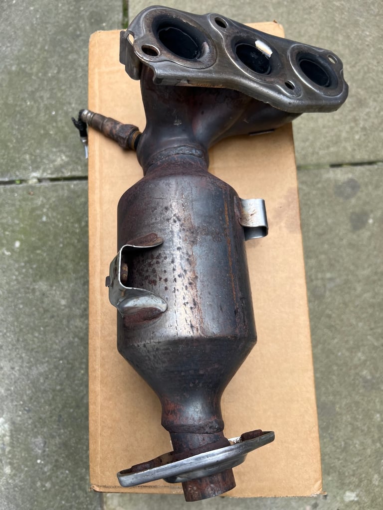 Toyota Aygo catalytic converter 