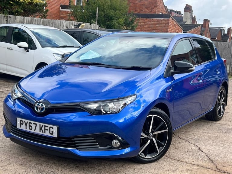 2018 Toyota Auris 1.8 Hybrid Design TSS 5dr CVT [Nav] HATCHBACK PETROL/ELECTRIC Automatic