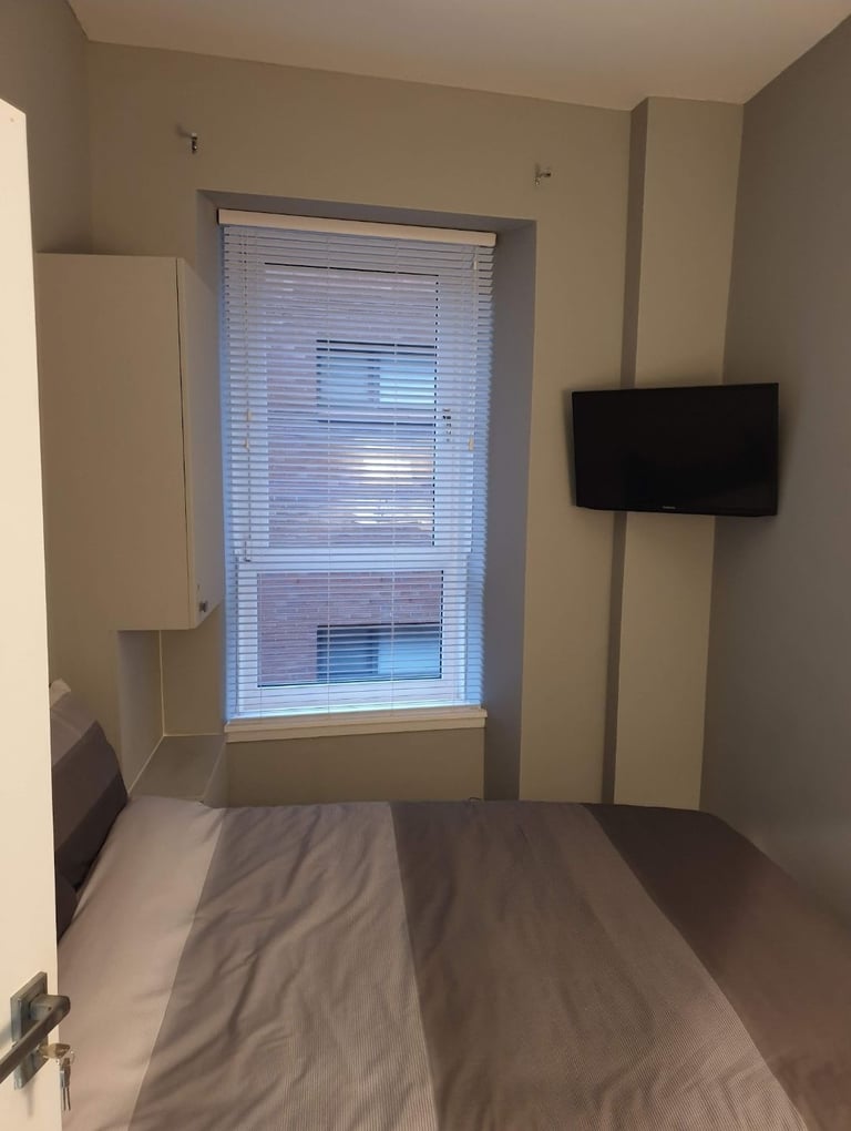 Modern City Centre Apartment 