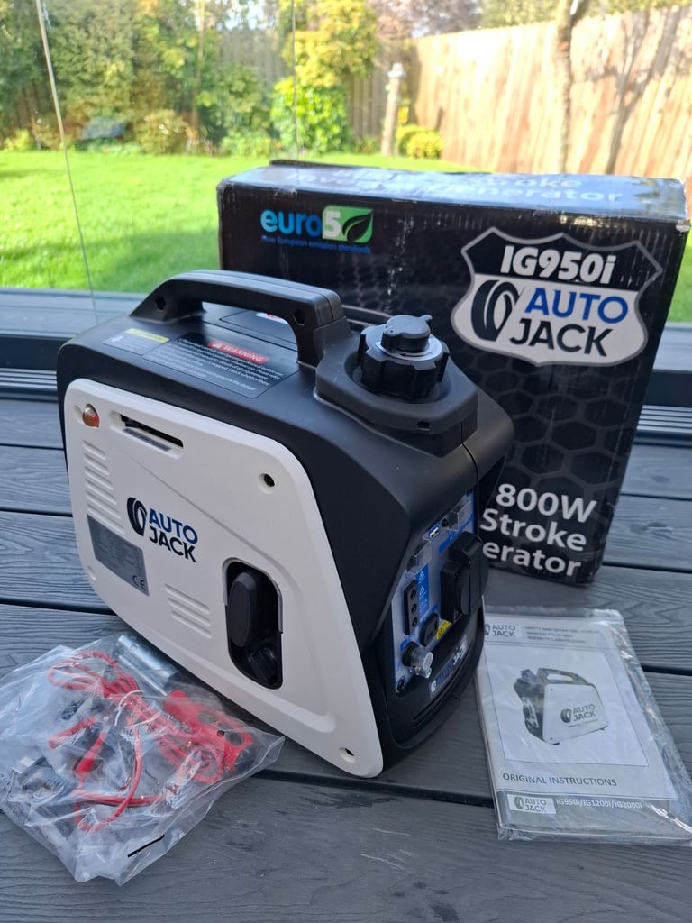 Generator Petrol Autojack IG950i Inverter Generator suitcase style generator