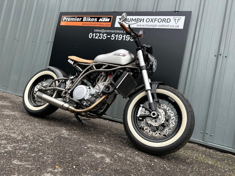 Stunning Super Low Mileage 2019/69 CCM Spitfire Bobber Motorcycle 