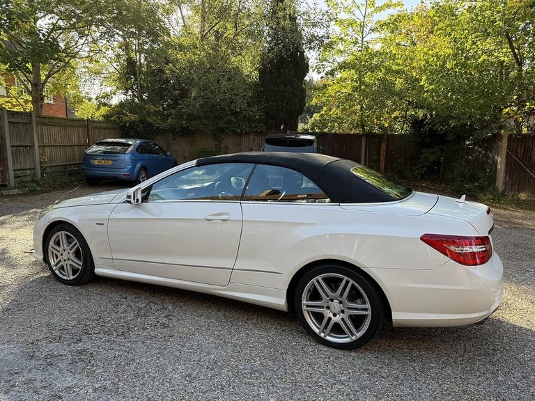 2012 Mercedes-Benz E Class 2.1 E220 CDI BlueEfficiency Sport Cabriolet 2dr Diesel G-Tronic+ Euro ...