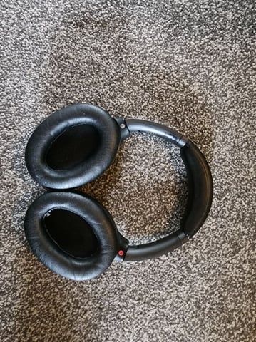 Sony WH-1000XM3 Wireless Headphones in Sandwell, West Midlands