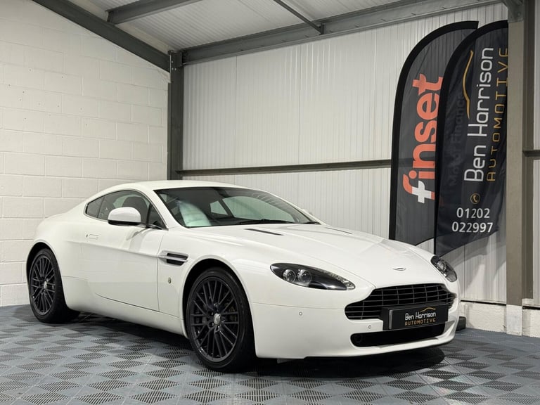 image for 2012 Aston Martin Vantage 4.7 V8 Euro 5 2dr HATCHBACK Petrol Manual