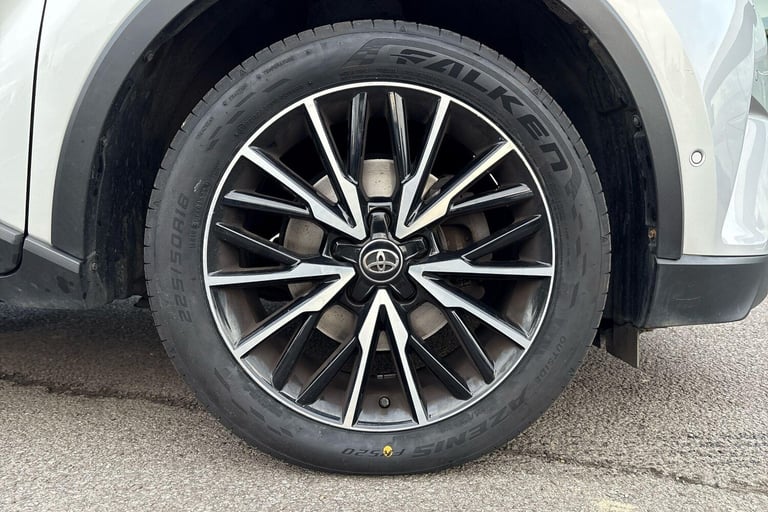 2019 Toyota C-HR 1.2T Excel 5dr (Leather) SUV Petrol Manual