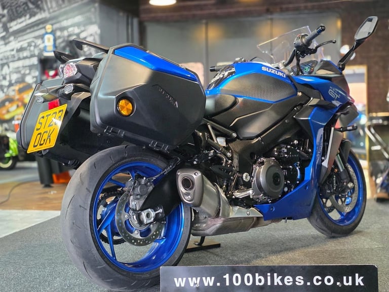2023 SUZUKI GSX-S 1000 GT LUGGAGE WITH 4,870 MILE'S 
