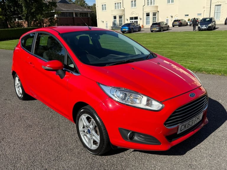 image for 2013 Ford Fiesta 1.25 Zetec Hatchback 3dr Petrol Manual Euro 5 (82 ps) Hatchback Petrol Manual