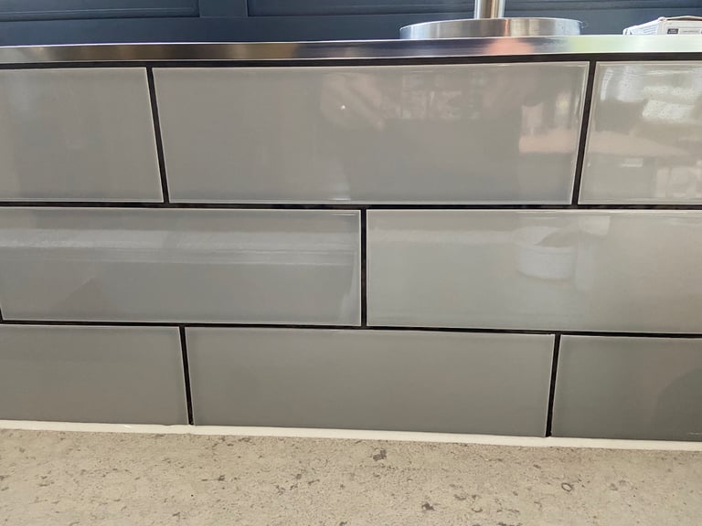 image for Kitchen/Bathroom Tiles - light grey
