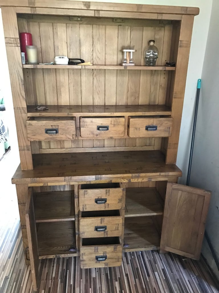 image for Oak Furnitureland solid oak, rustic style large Dresser, preowned.