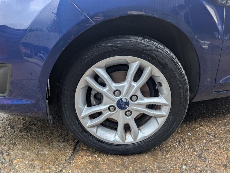 2016 Ford Fiesta 1.25 Zetec Hatchback 5dr Petrol Manual Euro 6 (82 ps) Hatchback Petrol Manual