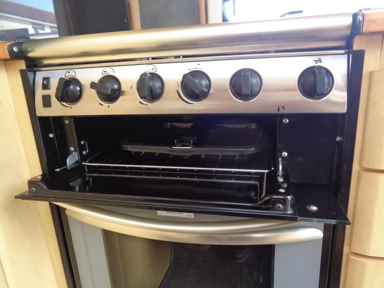 Ace Capri 2 Berth Fiat Ducato DIESEL MANUAL 2005/P