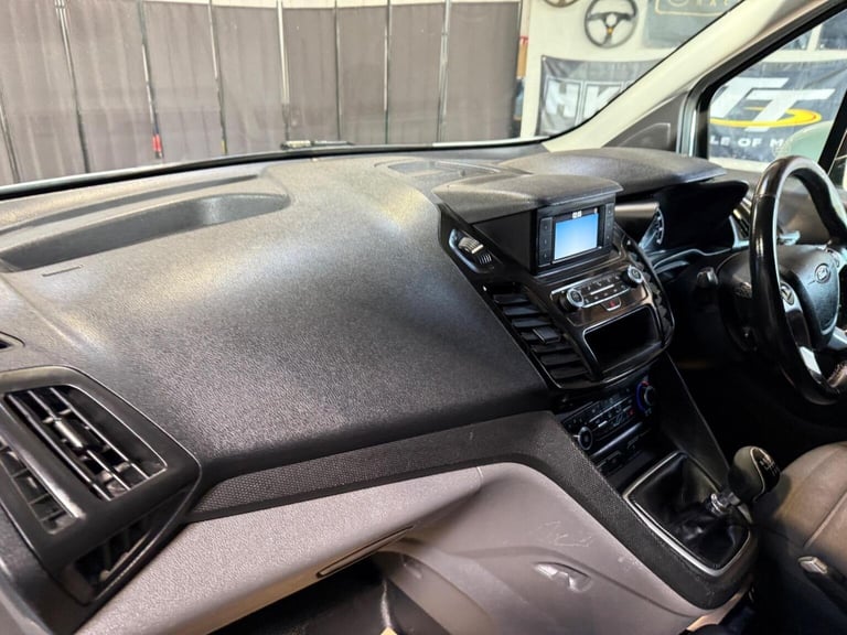 FORD TRANSIT CONNECT 1.5 240 EcoBlue Limited L2 Euro 6 (s/s) 5dr 2019