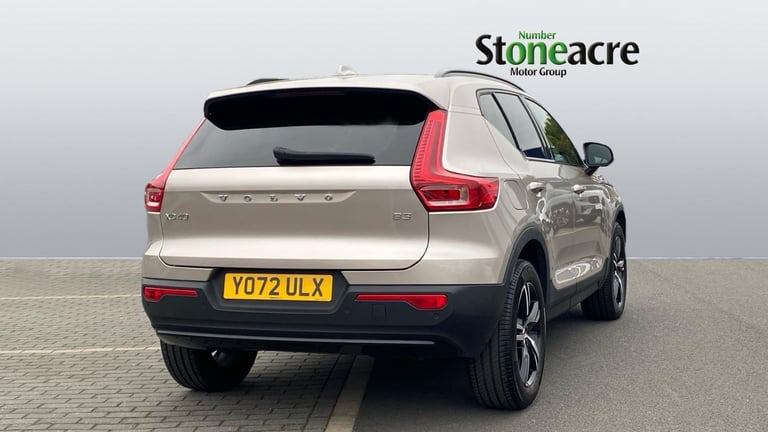2022 Volvo XC40 2.0 B3 MHEV Plus SUV 5dr Petrol Hybrid DCT Auto Euro 6 (s/s) (163 ps) Petrol/Elec...