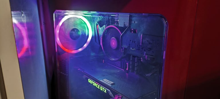 Windows 10 PC Base Unit Ryzen 5 3600 32gb Ram 1080ti graphics