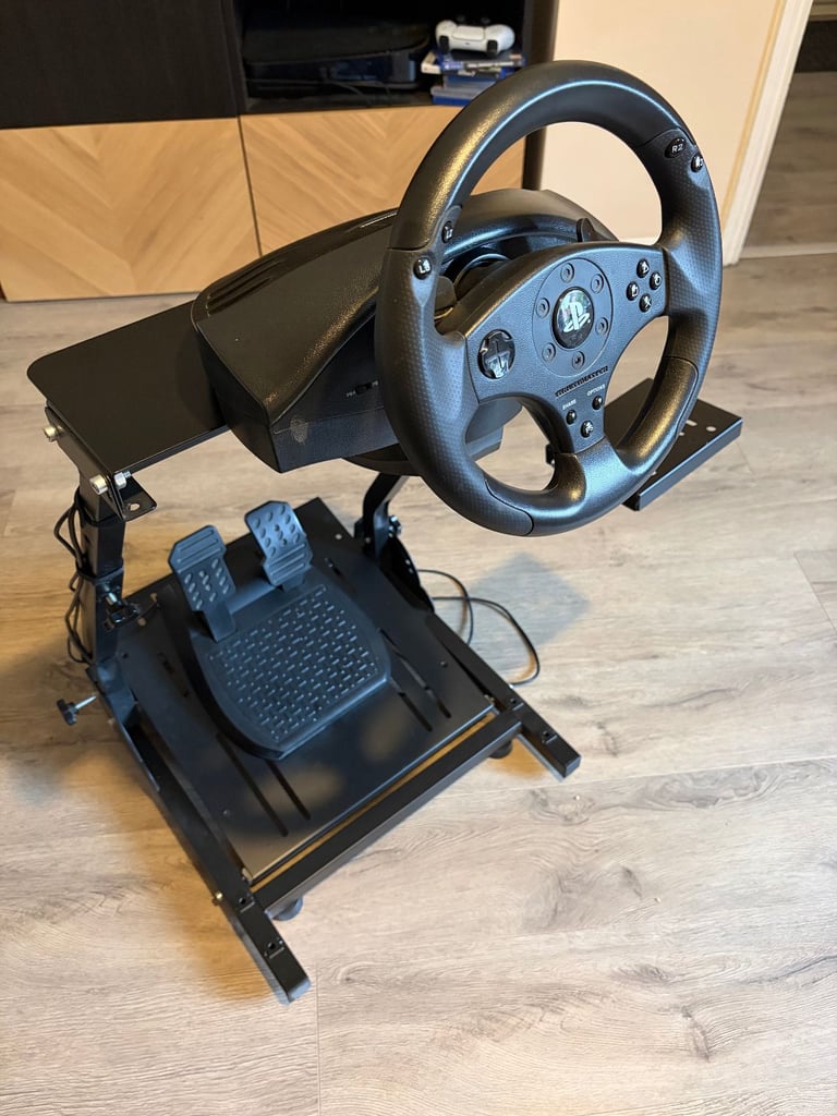 Thrustmaster T80 Racing wheel with Vevor stand 