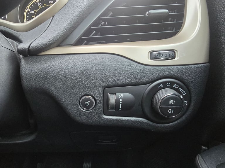 Jeep, CHEROKEE, Estate, 2017, Other, 2184 (cc), 5 doors