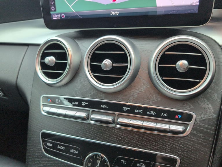 2021 Mercedes-Benz C Class 1.5 C200 MHEV AMG Line Night Edition (Premium) Estate 5dr Petrol Hybri...