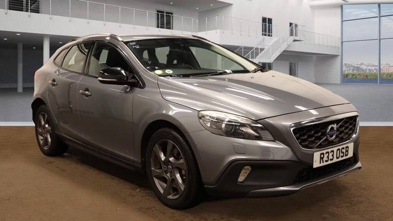 2016 Volvo V40 D2 [120] Cross Country Lux 5dr Geartronic HATCHBACK Diesel Automatic