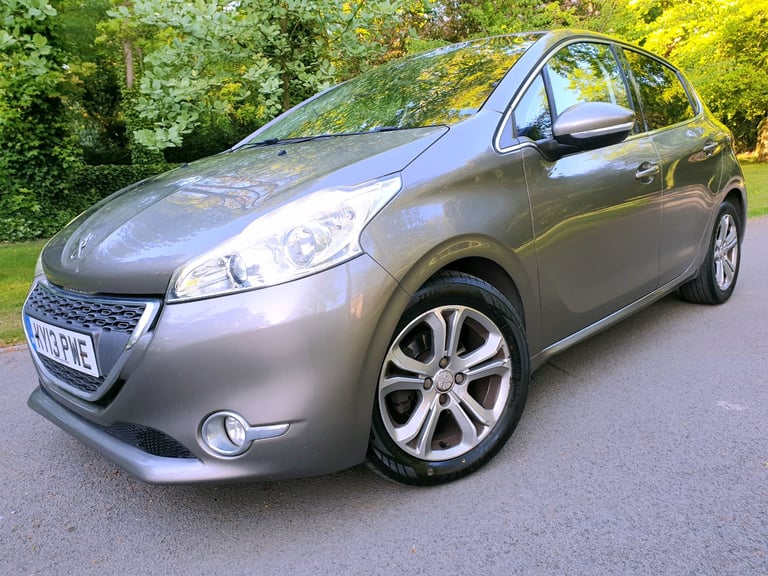 PEUGEOT 208 ALLURE 1.6 E-HDI*2013*FSH*1-OWNER*£20/TAX*BLUETOOTH*CRUISE-C*EL-PACK*#FOCUS#ASTRA#FIESTA