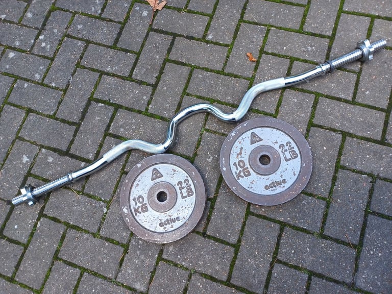 image for TRI CURL EZ BARBELL & 2 x 10KG WEIGHTS PLATES