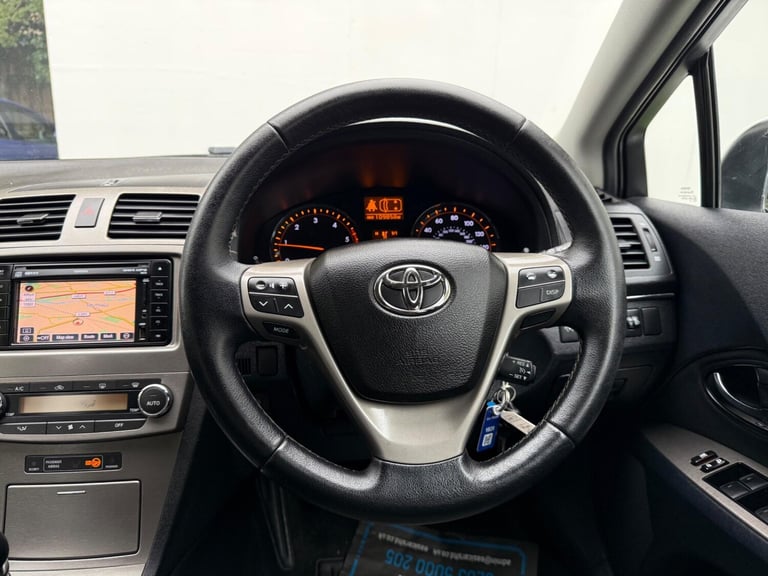 2011 Toyota Avensis 2.0 D-4D TR Tourer Euro 5 5dr ESTATE Diesel Manual
