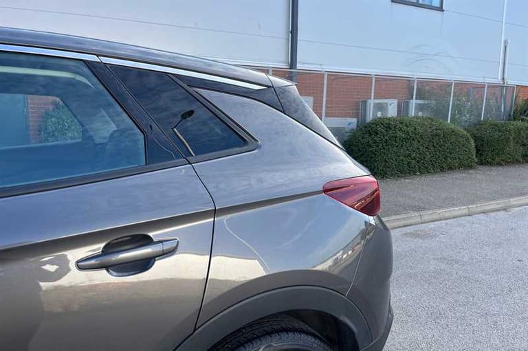 2020 Vauxhall Grandland X 1.2 Turbo Elite Nav Premium SUV 5dr Petrol Auto Euro 6 (s/s) (130 ps) S...
