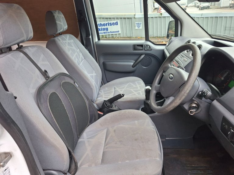 FORD TRANSIT CONNECT CREW CAB VAN 1.8 CDTI caddy maxi transporter vivaro