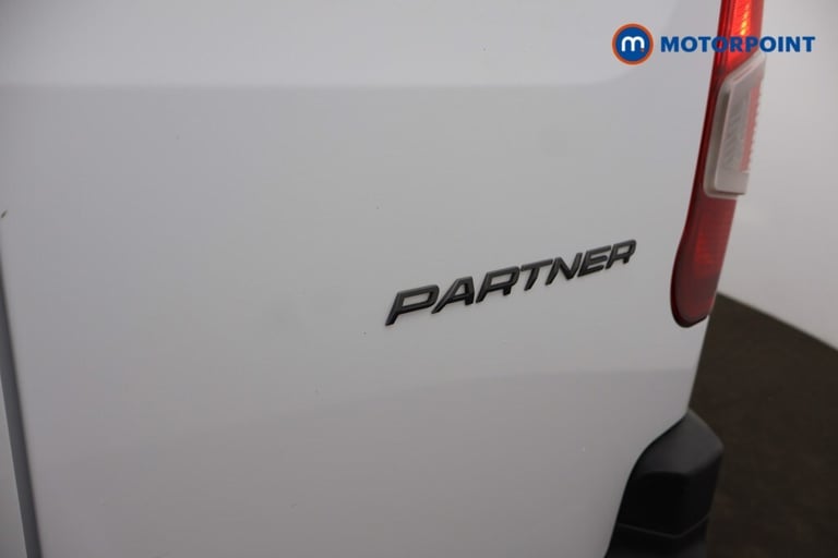 2024 Peugeot Partner 1.5 BlueHDi 100 Professional Van PANEL VAN DIESEL Manual