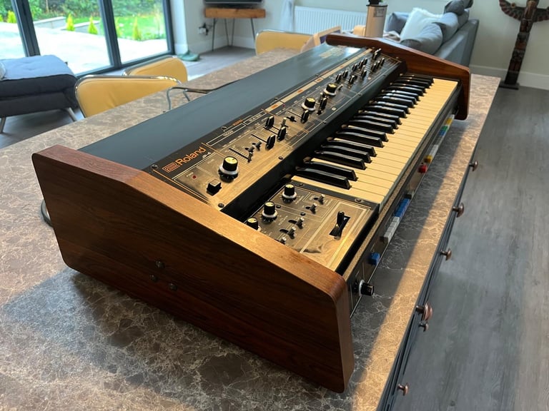 Roland Jupiter 4 vintage synthesiser 