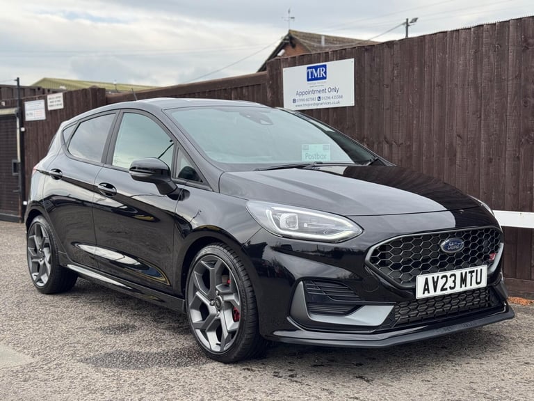 image for  Ford Fiesta 1.5T EcoBoost ST-3 Euro 6 (s/s) 5dr Petrol Manual