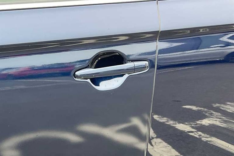 2020 Mitsubishi Outlander 2.0 MIVEC Design SUV 5dr Petrol CVT 4WD Euro 6 (s/s) (150 ps) SUV Petro...