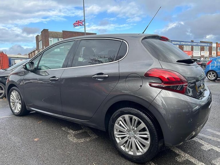 2018 Peugeot 208 1.2 PureTech Allure Hatchback 5dr Petrol Manual Euro 6 (s/s) (82 ps) Hatchback P...