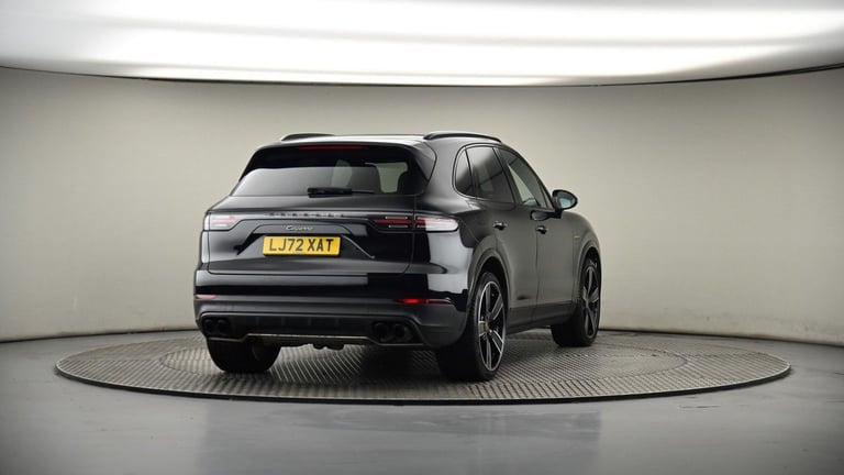 2022 Porsche Cayenne 3.0 V6 E-Hybrid 17.9kWh Platinum Edition TiptronicS 4WD Euro 6 (s/s) 5dr (3 ...